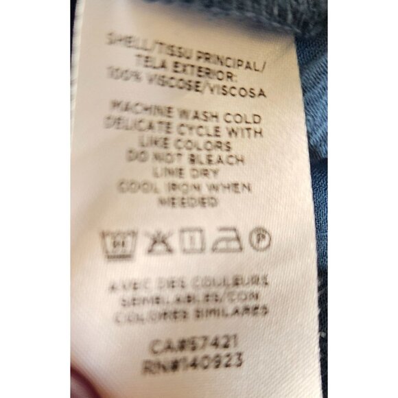 Loft Woman Size XL Textured Button Up Blouse Pin Tuck  Front Long Bishop Sleeves - Picture 8 of 8